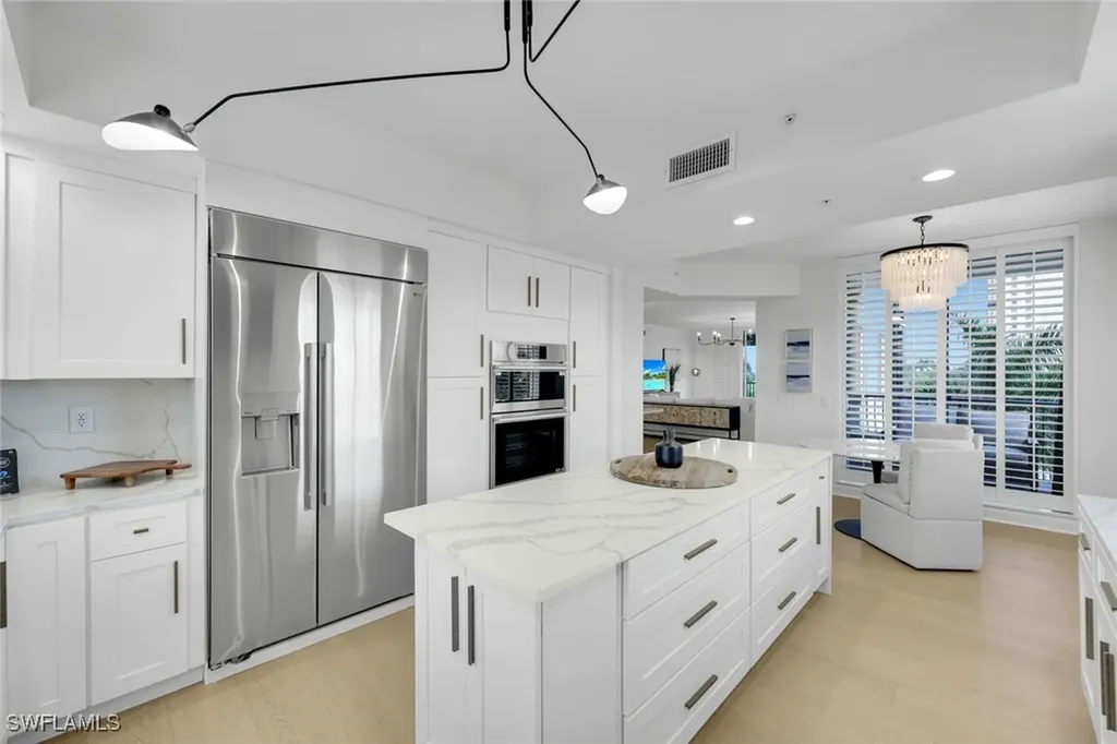 8720 Bay Colony Drive Naples FL 34108
