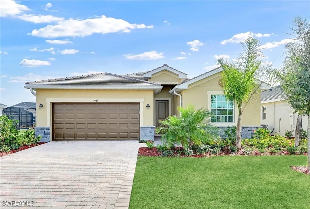 3083 Weston Manor Drive Alva FL 33920