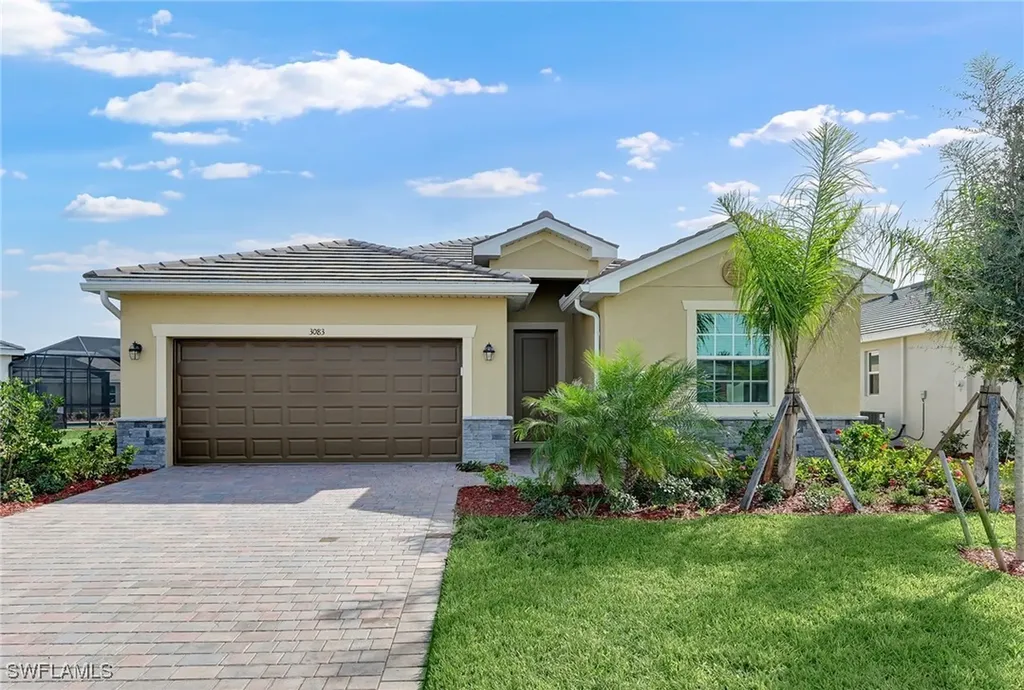 3083 Weston Manor Drive Alva FL 33920