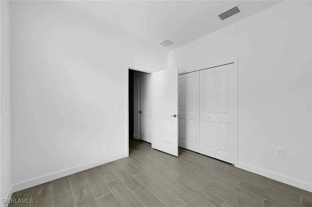 3083 Weston Manor Drive Alva FL 33920