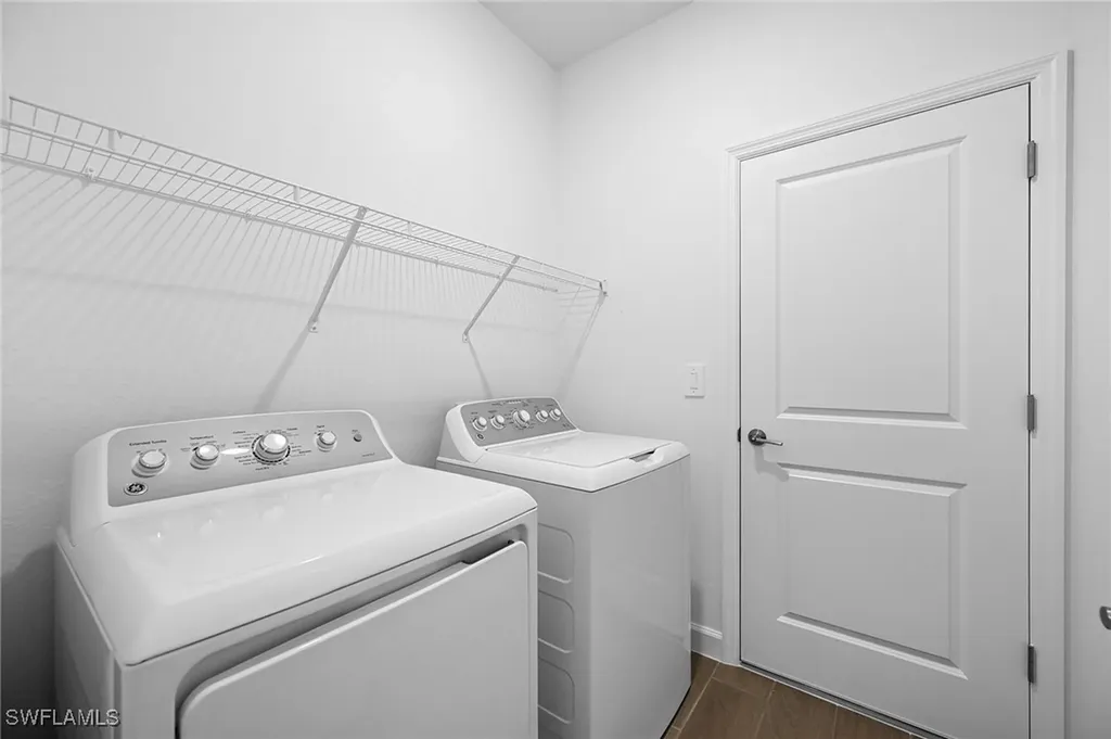 3083 Weston Manor Drive Alva FL 33920