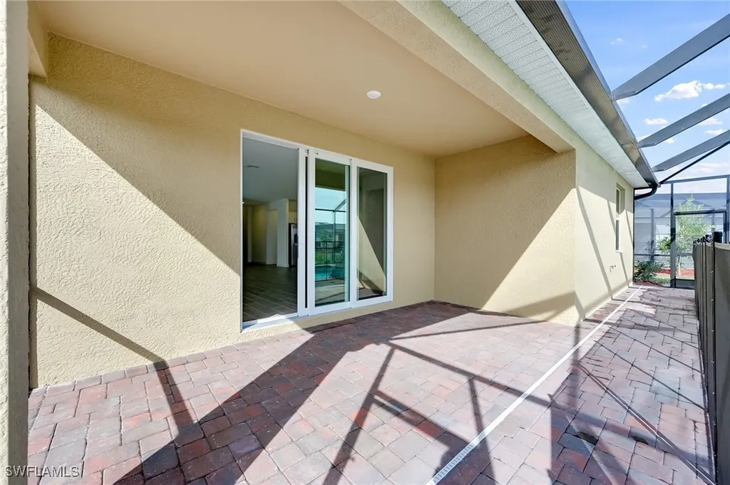 3083 Weston Manor Drive Alva FL 33920