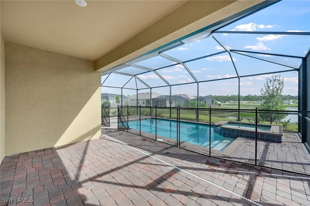 3083 Weston Manor Drive Alva FL 33920