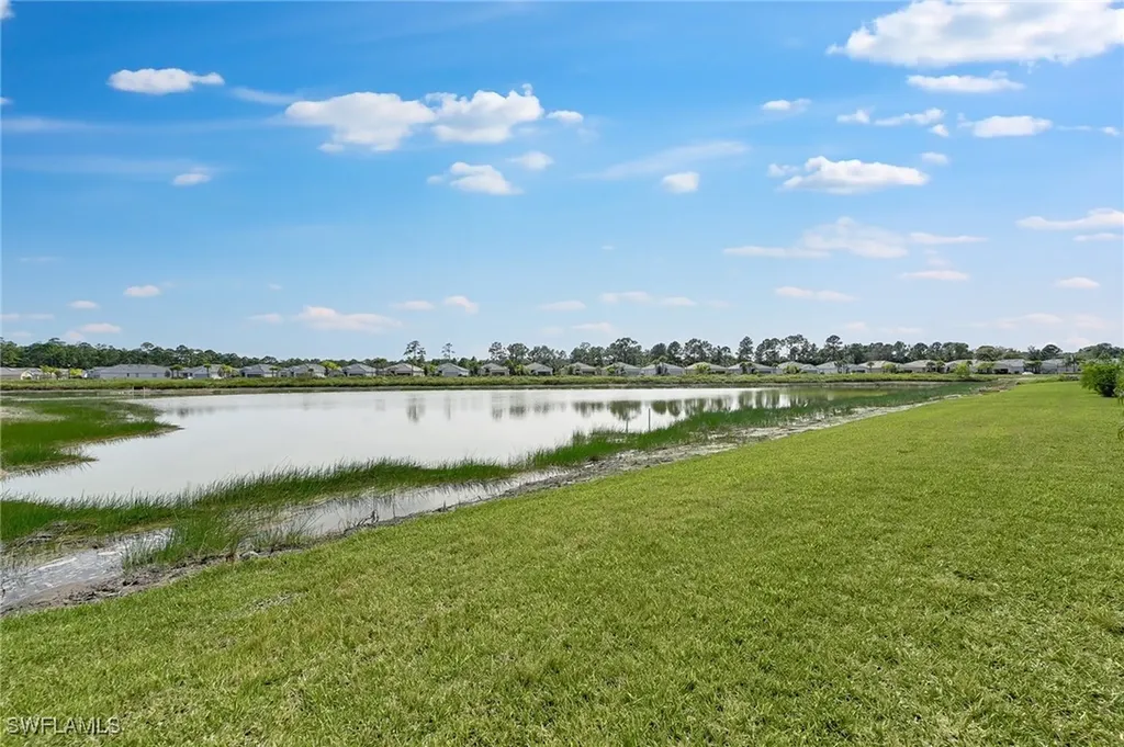 3083 Weston Manor Drive Alva FL 33920