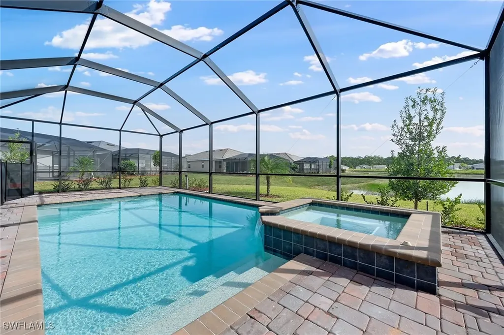 3083 Weston Manor Drive Alva FL 33920