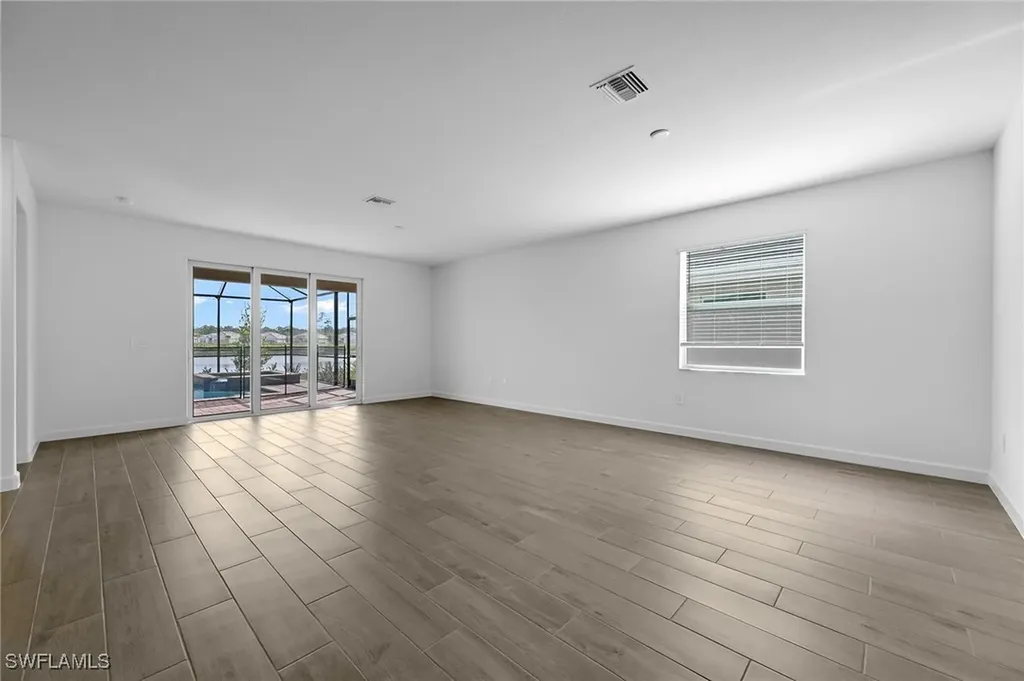 3083 Weston Manor Drive Alva FL 33920