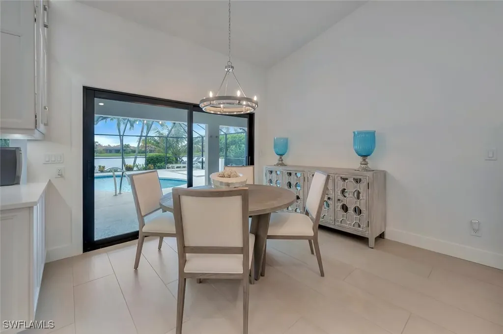 10862 Longshore Way W Naples FL 34119