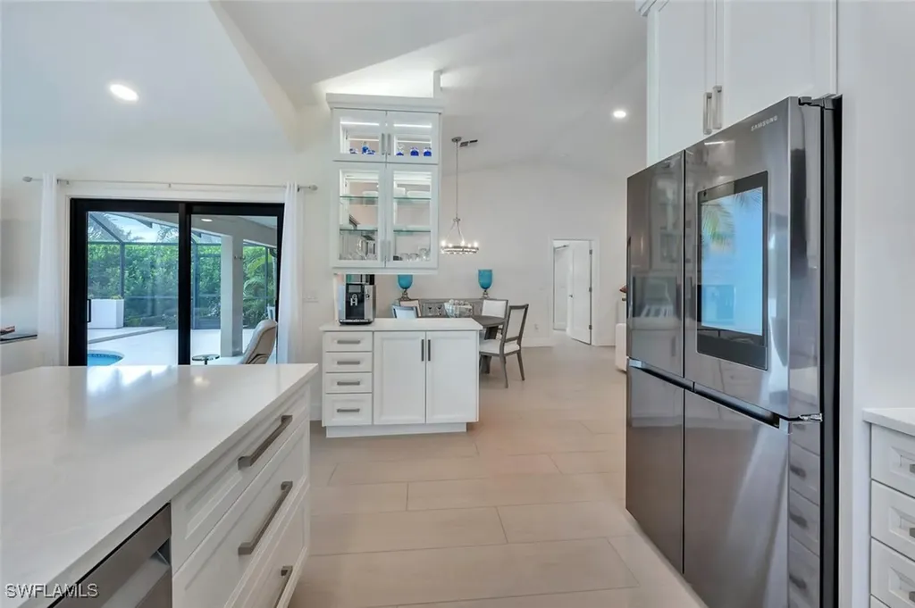 10862 Longshore Way W Naples FL 34119