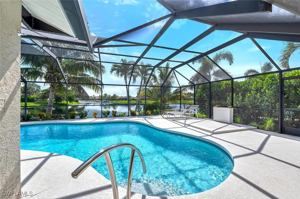 10862 Longshore Way W Naples FL 34119