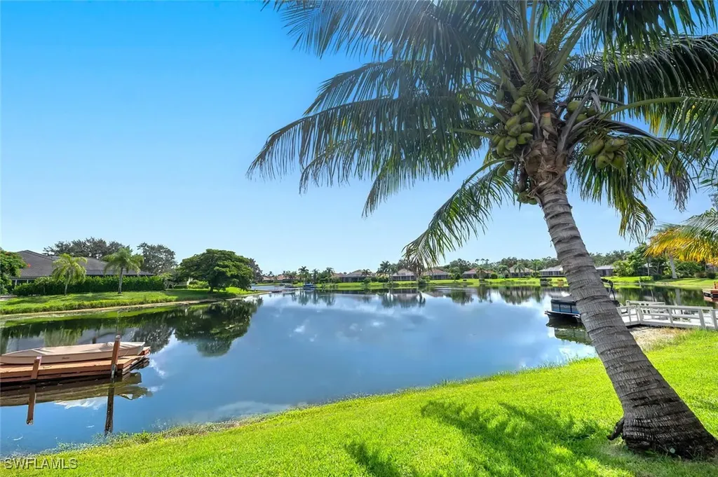 10862 Longshore Way W Naples FL 34119