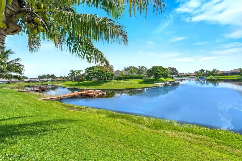 10862 Longshore Way W Naples FL 34119