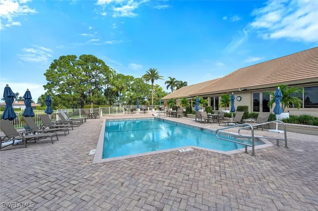 10862 Longshore Way W Naples FL 34119
