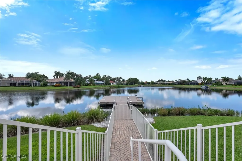 10862 Longshore Way W Naples FL 34119