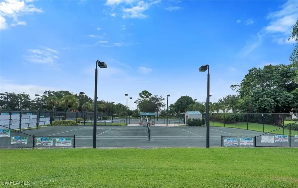 10862 Longshore Way W Naples FL 34119