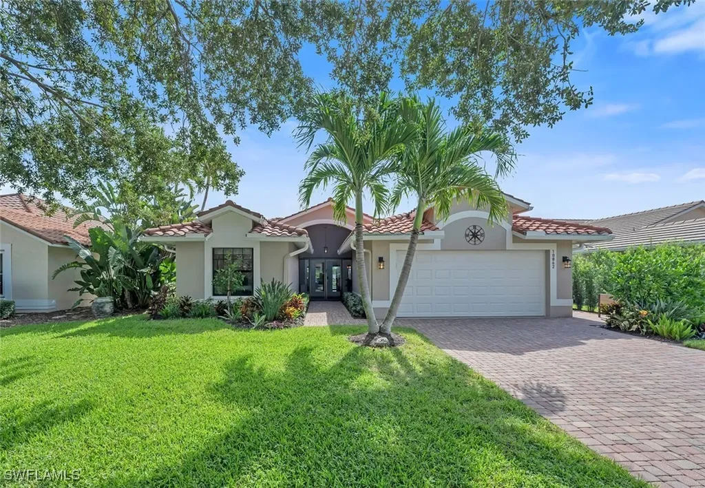 10862 Longshore Way W Naples FL 34119