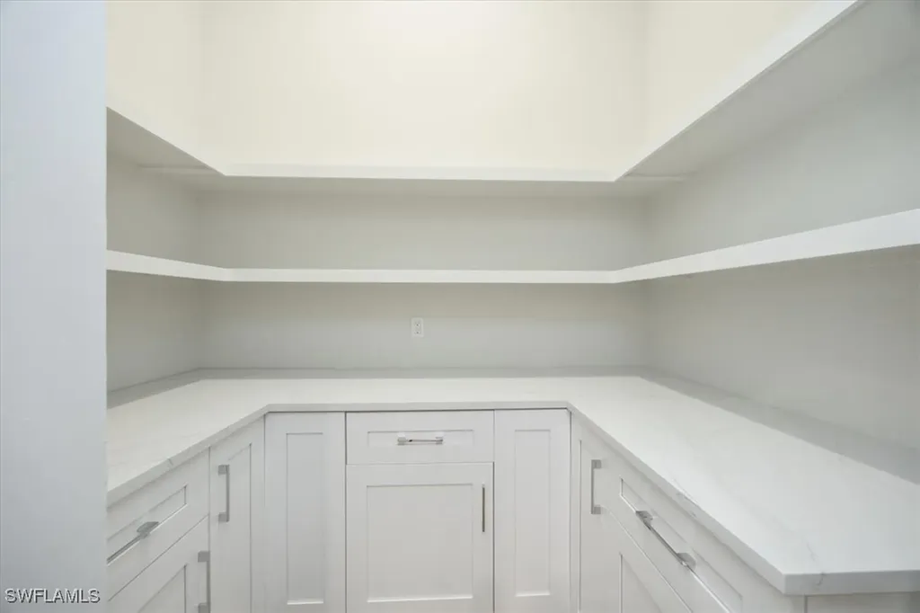 14211 Charthouse Circle Naples FL 34114