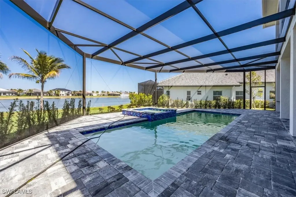 14211 Charthouse Circle Naples FL 34114