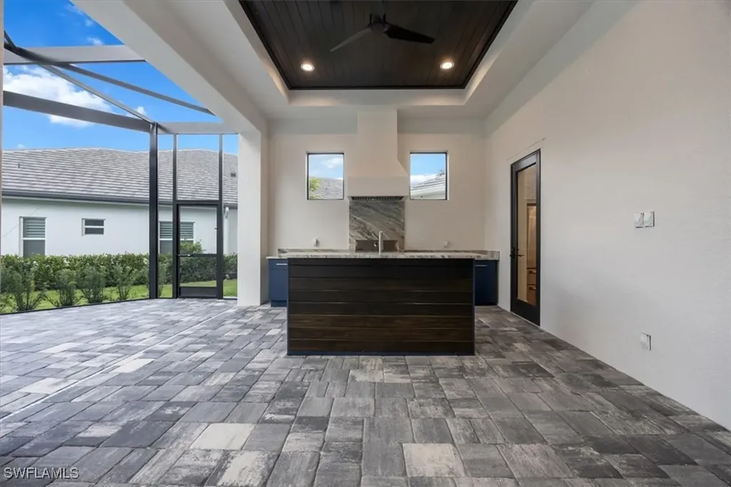 14211 Charthouse Circle Naples FL 34114