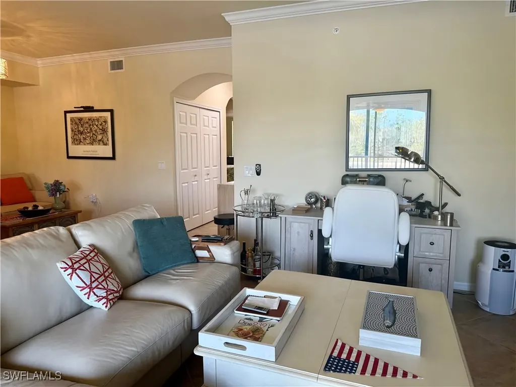 9723 Acqua Court Naples FL 34113