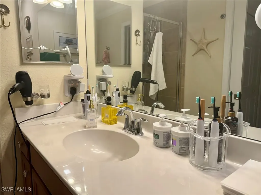 9723 Acqua Court Naples FL 34113