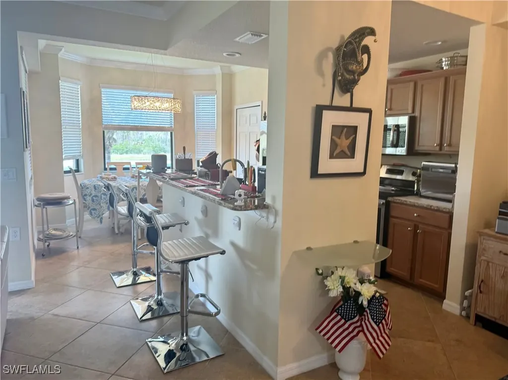 9723 Acqua Court Naples FL 34113
