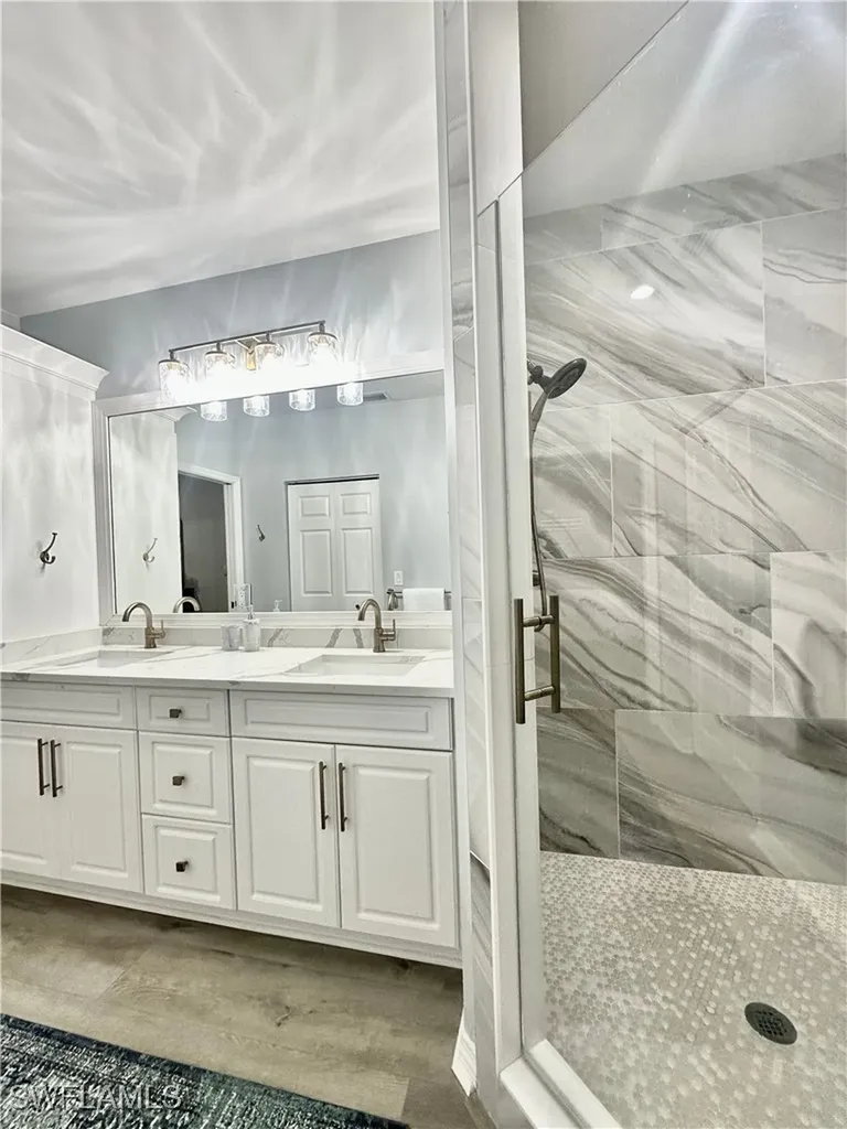 410 Bayfront Place Naples FL 34102