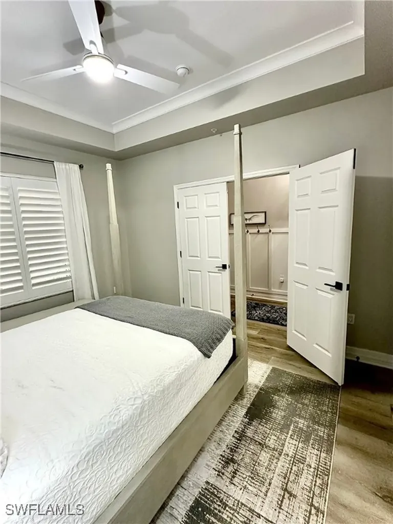 410 Bayfront Place Naples FL 34102