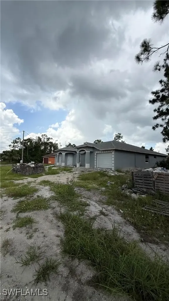 1077 Jaguar Boulevard Lehigh Acres FL 33974