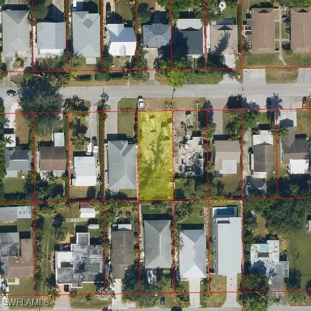 1278 Highlands Drive Naples FL 34103