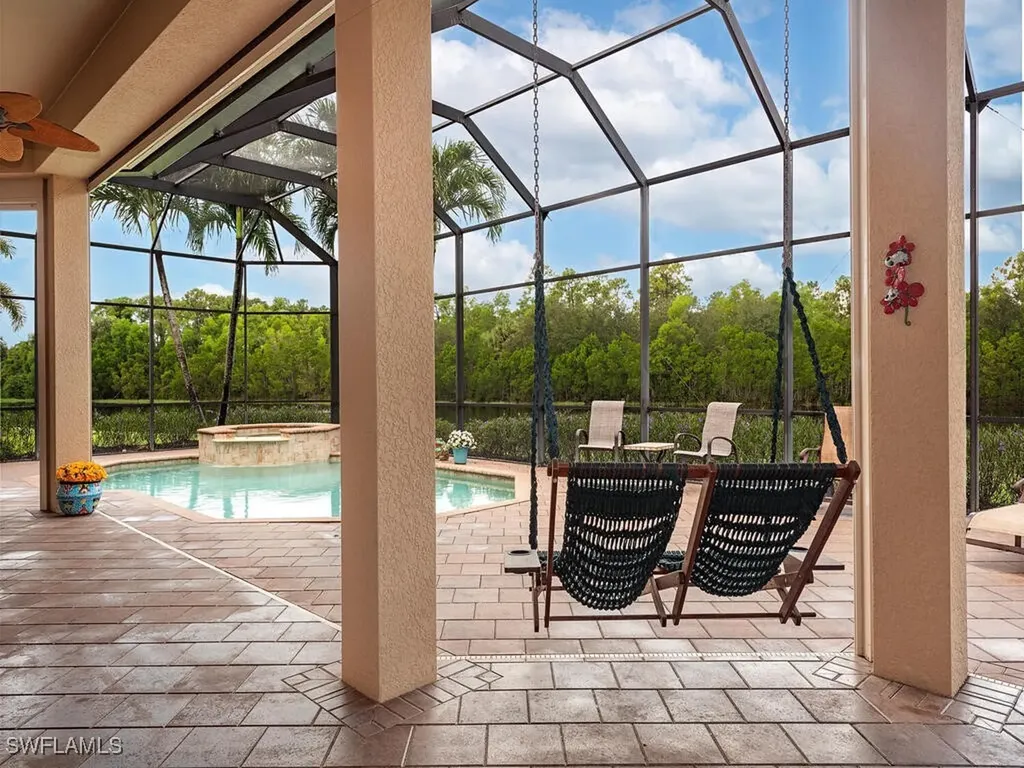 1749 Supreme Court Naples FL 34110