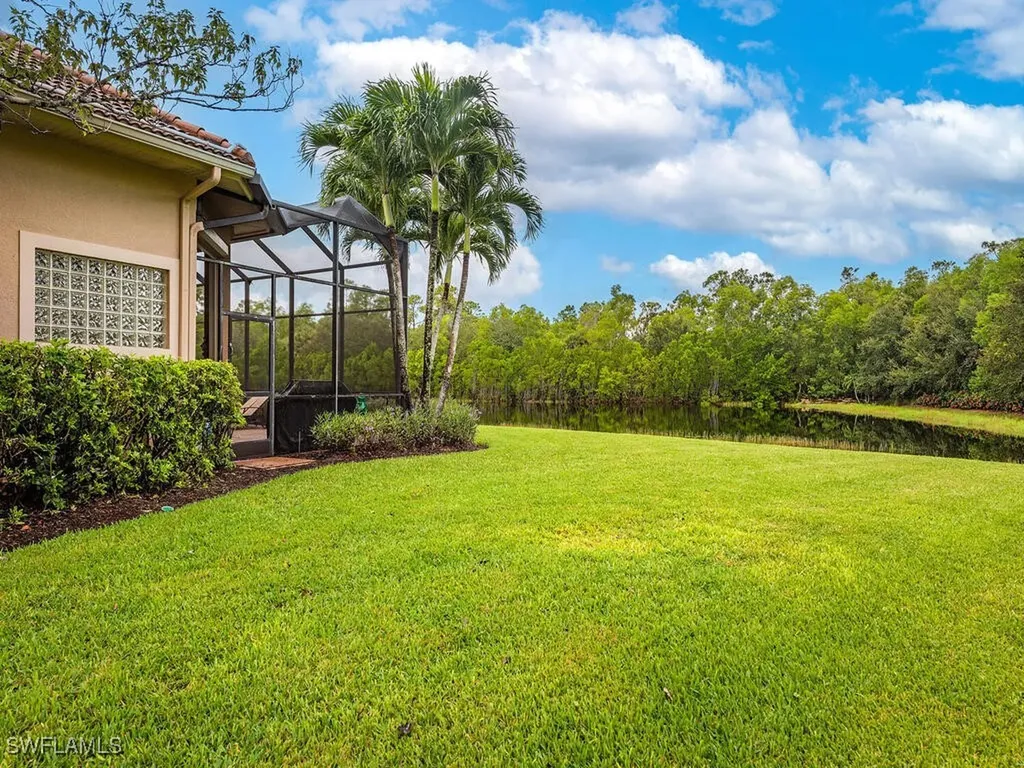 1749 Supreme Court Naples FL 34110