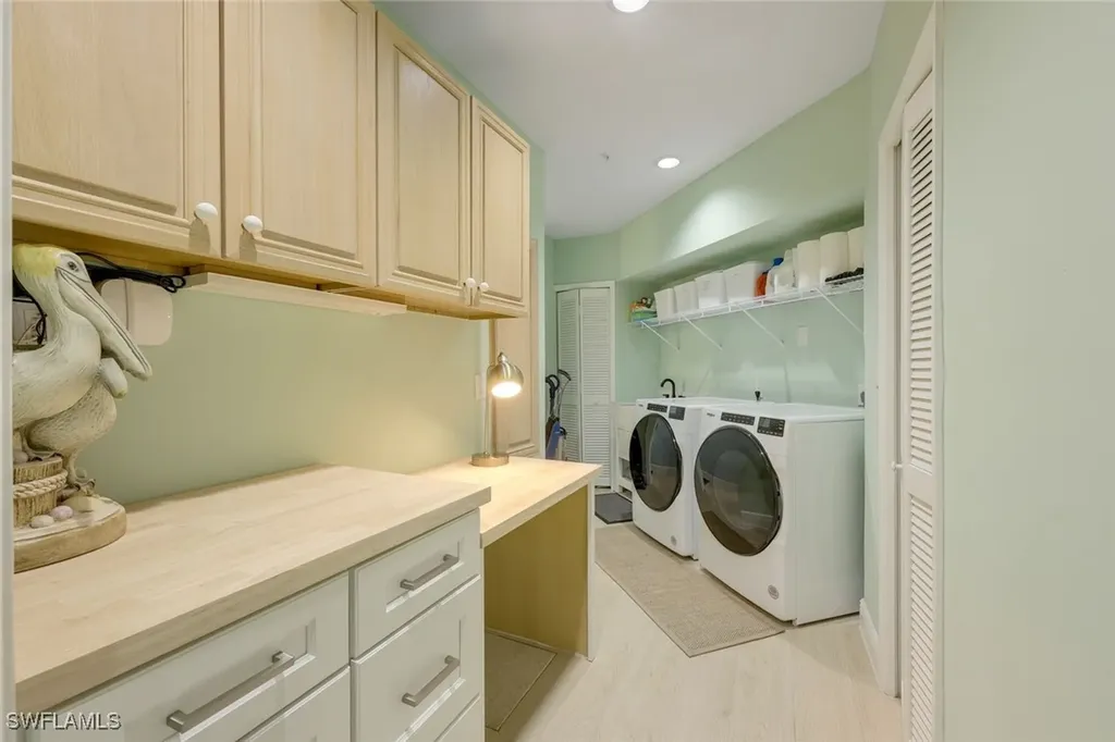 269 Colonde Circle Naples FL 34103
