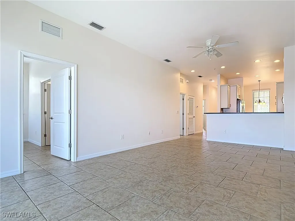 15098 Palmer Lake Circle Naples FL 34109