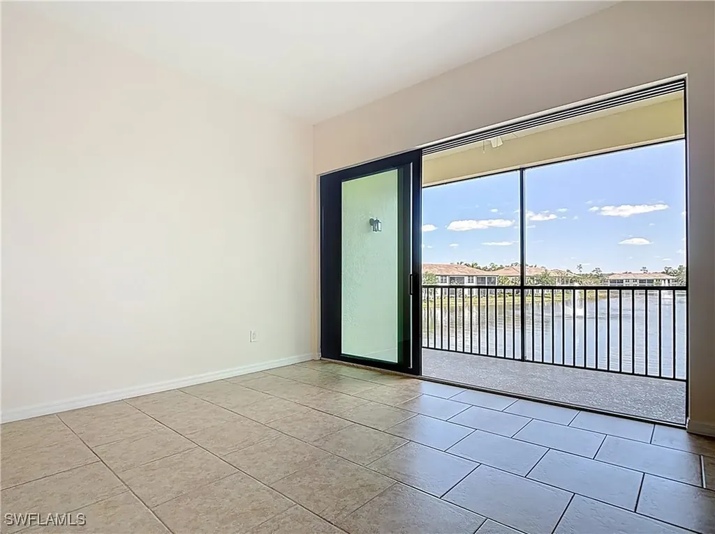 15098 Palmer Lake Circle Naples FL 34109