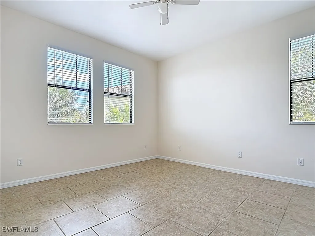 15098 Palmer Lake Circle Naples FL 34109