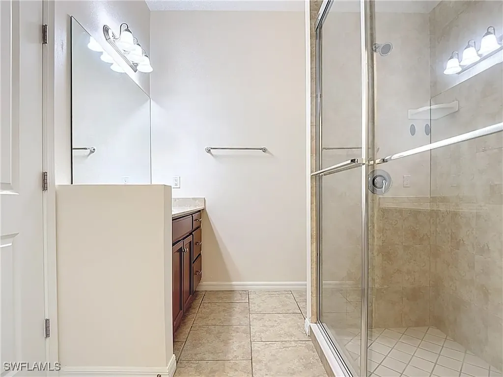 15098 Palmer Lake Circle Naples FL 34109