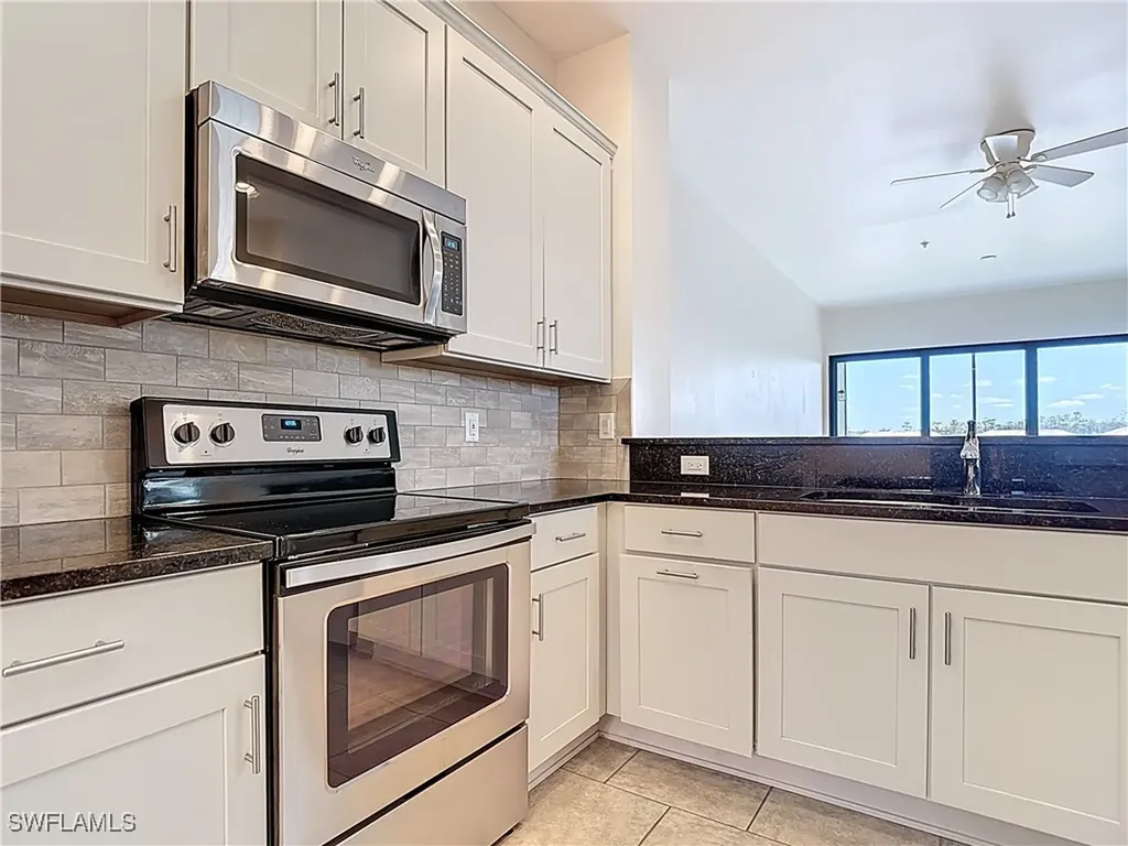 15098 Palmer Lake Circle Naples FL 34109
