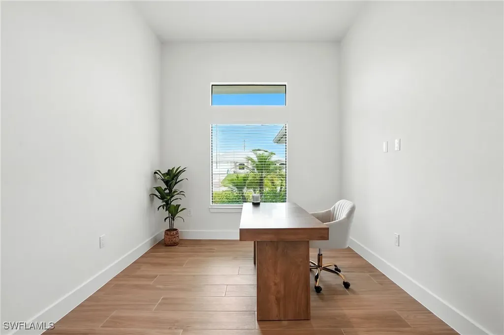 2216 SW 4th Avenue Cape Coral FL 33991