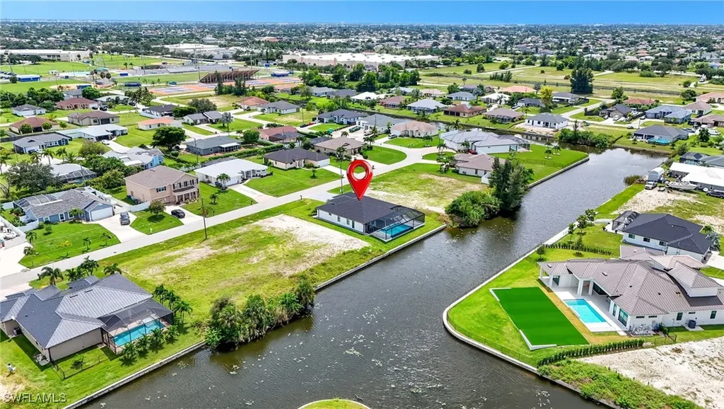 2216 SW 4th Avenue Cape Coral FL 33991