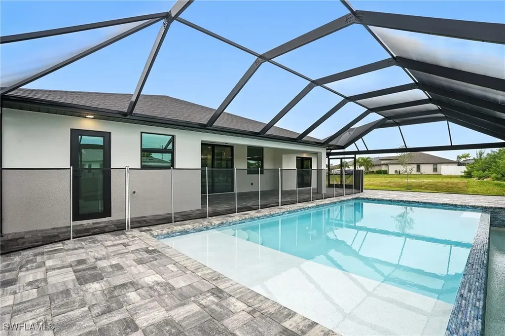 2216 SW 4th Avenue Cape Coral FL 33991