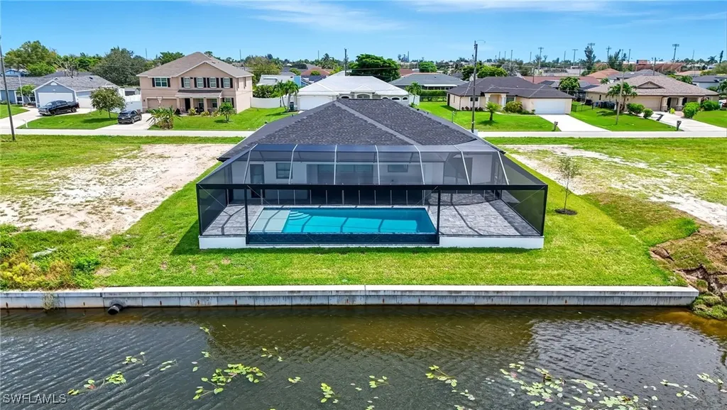 2216 SW 4th Avenue Cape Coral FL 33991