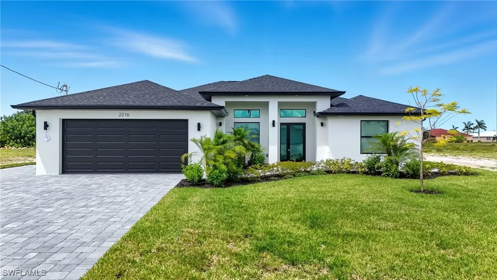 2216 SW 4th Avenue Cape Coral FL 33991