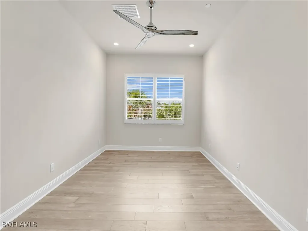 8860 Saint Lucia Drive Naples FL 34114