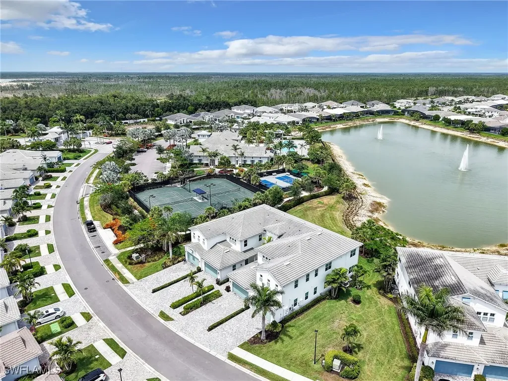 8860 Saint Lucia Drive Naples FL 34114