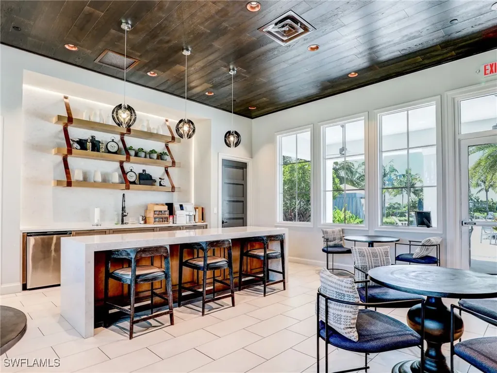 8860 Saint Lucia Drive Naples FL 34114