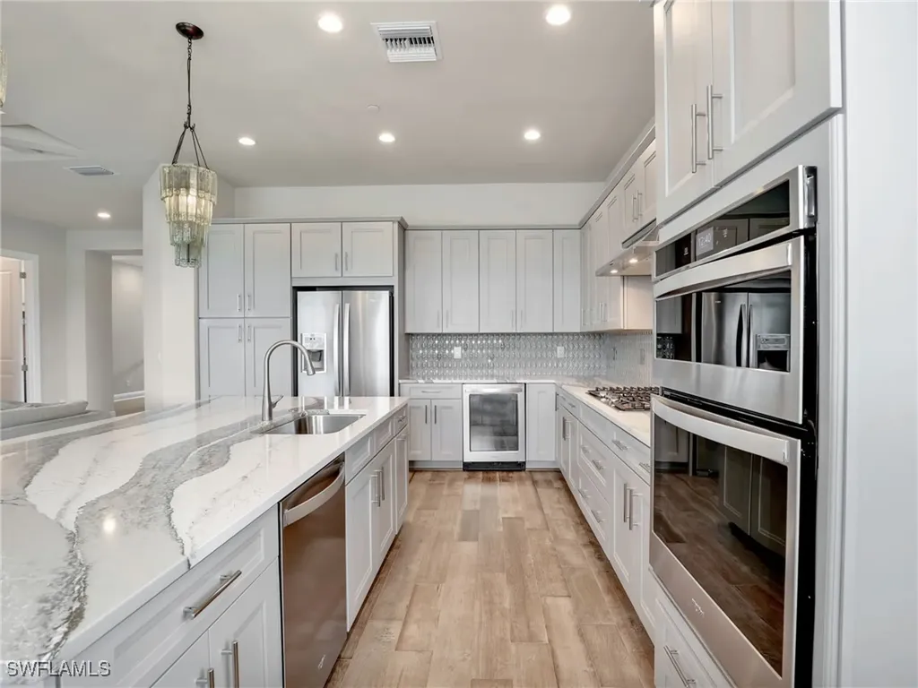 8860 Saint Lucia Drive Naples FL 34114