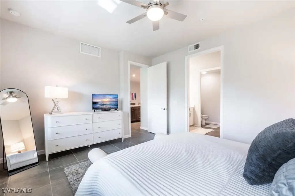 4688 Arboretum Circle Naples FL 34112