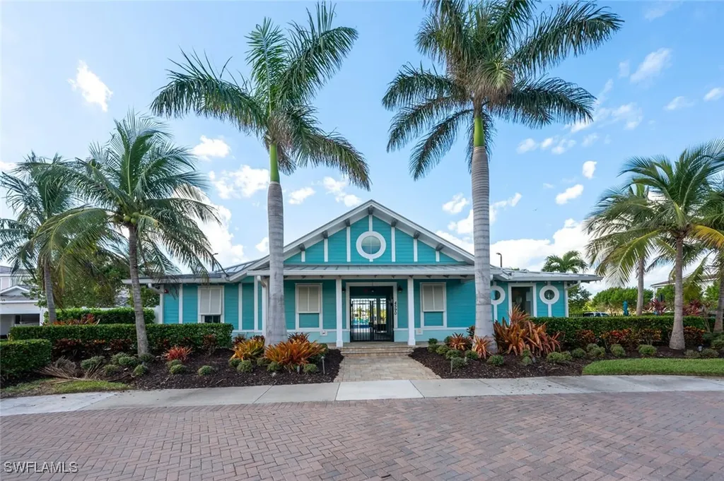 4688 Arboretum Circle Naples FL 34112