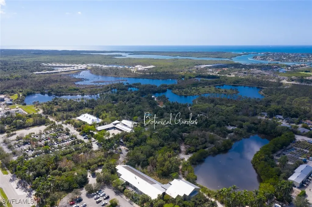 4688 Arboretum Circle Naples FL 34112