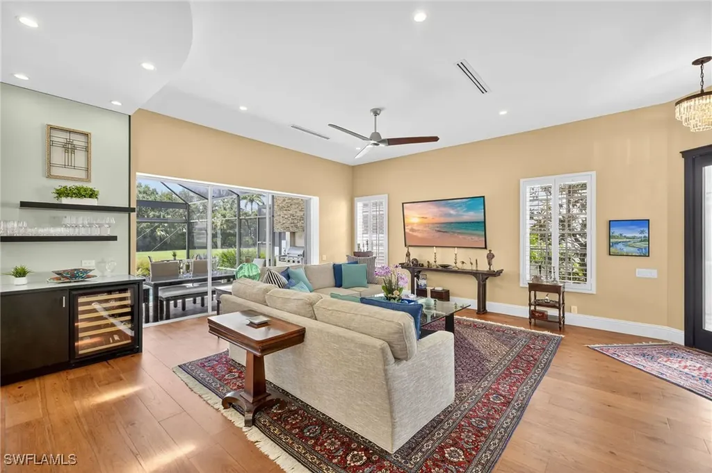 3876 Clipper Cove Drive Naples FL 34112